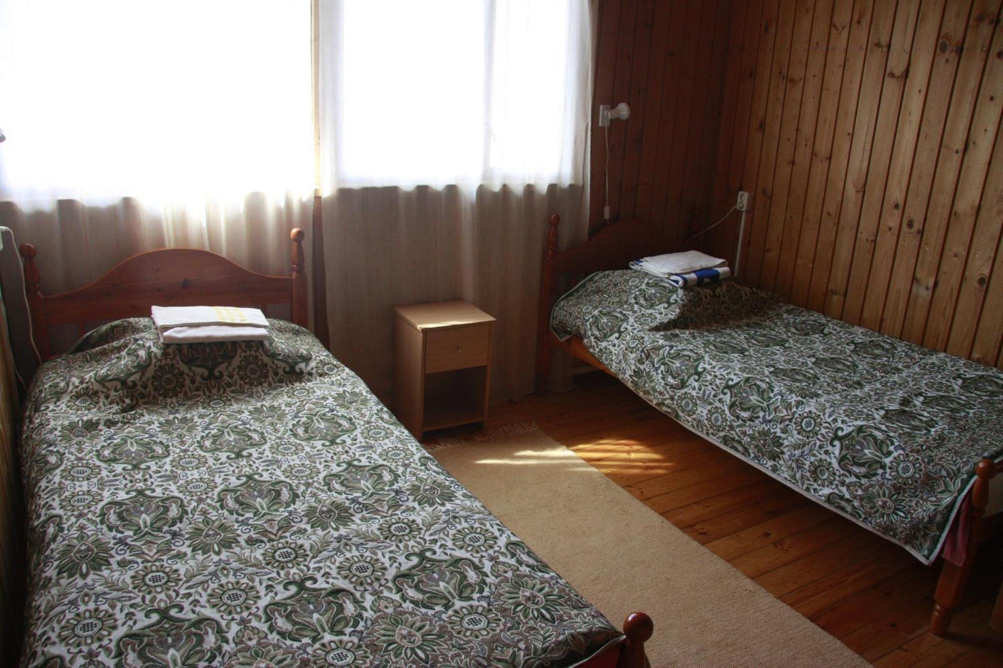 Hostel Laguun 칼라스테 외부 사진