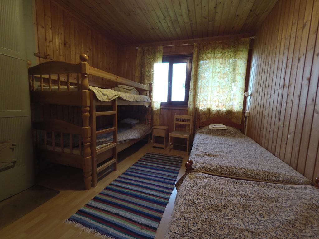 Hostel Laguun 칼라스테 외부 사진